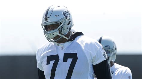 Raiders’ Trent Brown accused of domestic violence by woman in 